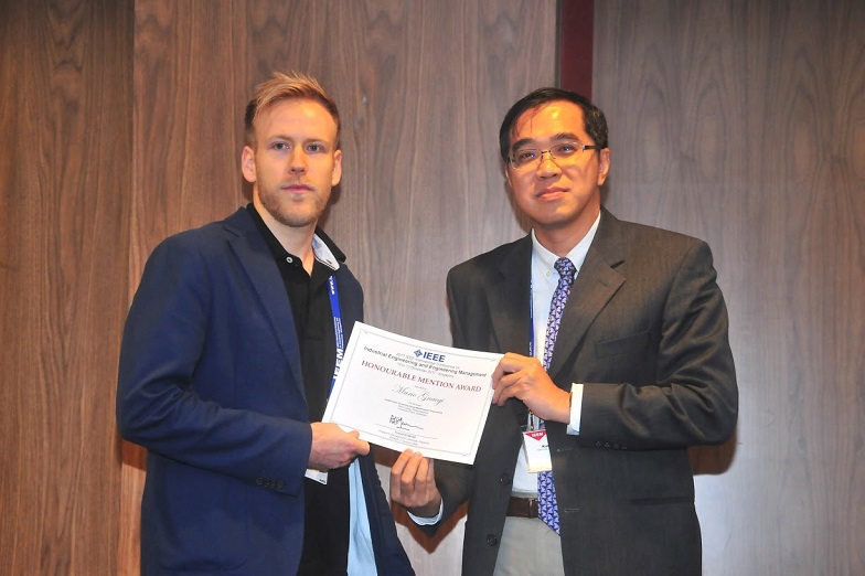 Honorable mention award (IEEM 2017)